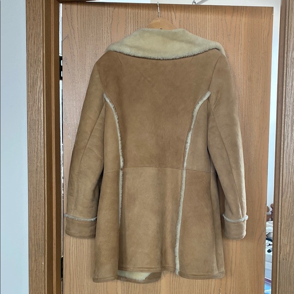 Eddie Bauer Tan Shearling Coat - Picture 5 of 11